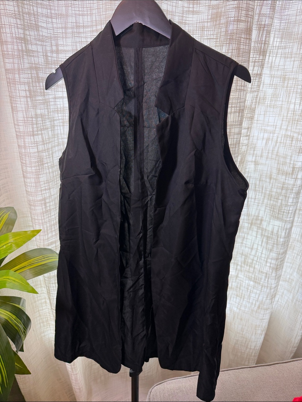SHEIN Black Sleeveless Open Front Long Vest